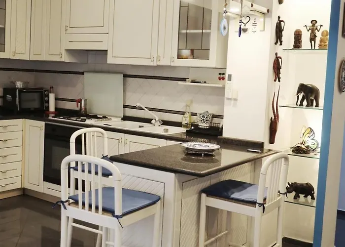 Large Vatican Loft Near The Metro Apartment *